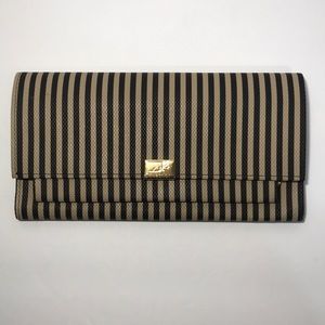 Collection envelope clutch striped
